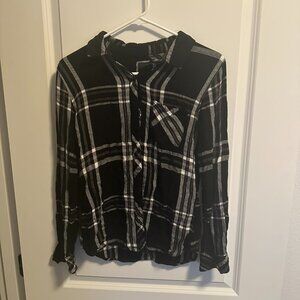 Rails Black & White Plaid Button Up Collared Top